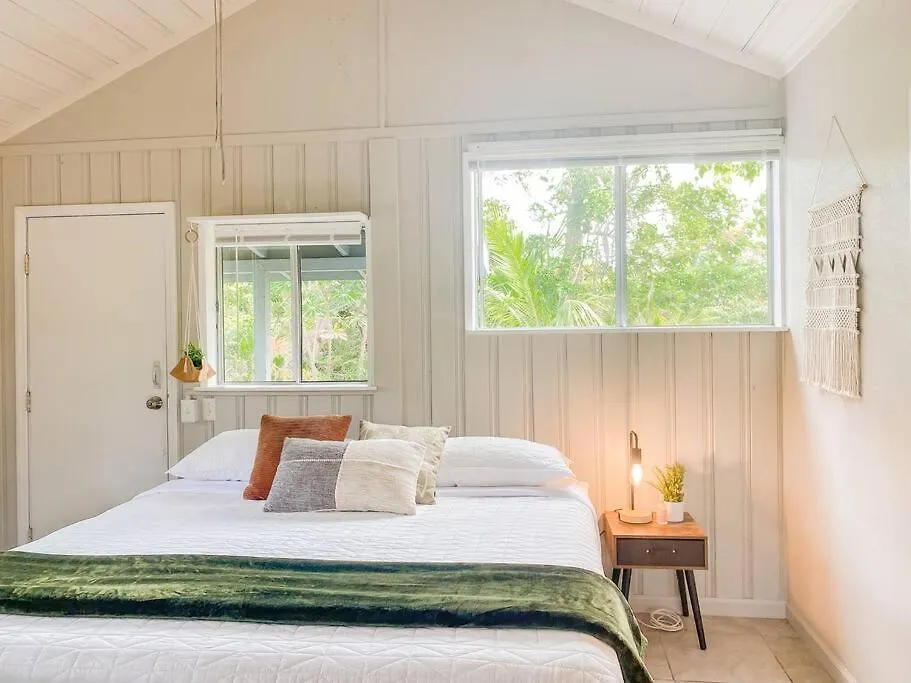 Monstera Bungalow, Spacious, King Bed, Big Kitchen 키아우 0*,  미국