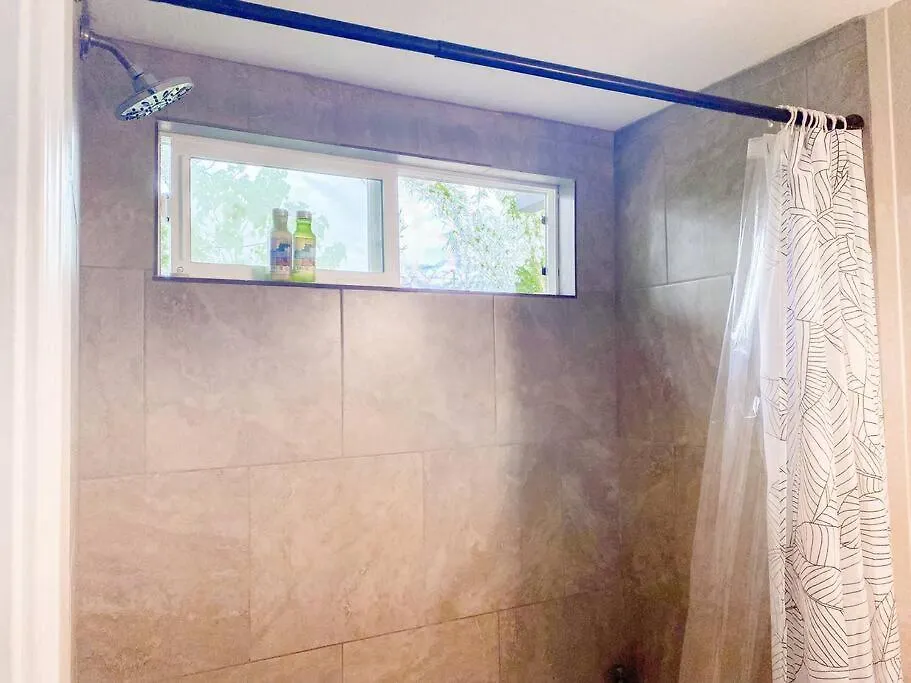 Apartment Monstera Bungalow, Spacious, King Bed, Big Kitchen Keaau United States